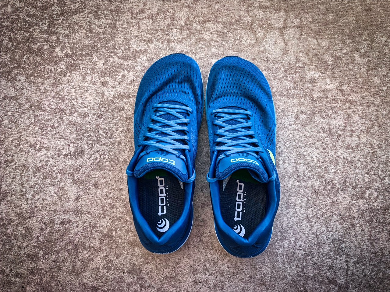 Picture of Topo Athletic Magnifly 5